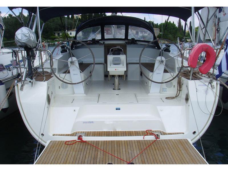 Book yachts online - sailboat - Bavaria 46 Cruiser - BAVARIA 46 CRUISER (2015) - LFK - rent