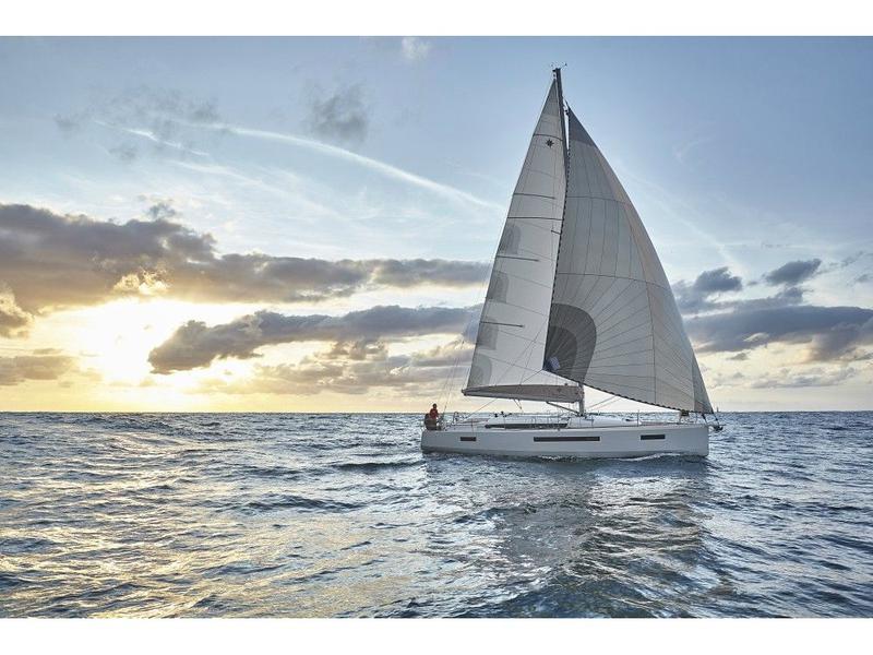 Book yachts online - sailboat - Sun Odyssey 490 4cab - BELLATRIX - rent