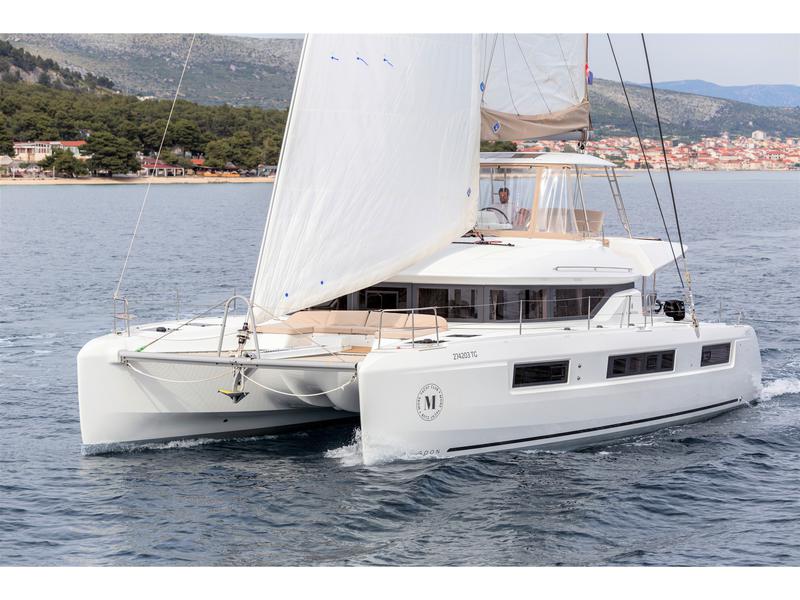 Book yachts online - catamaran - Lagoon 50 - SUNSHINE  - rent