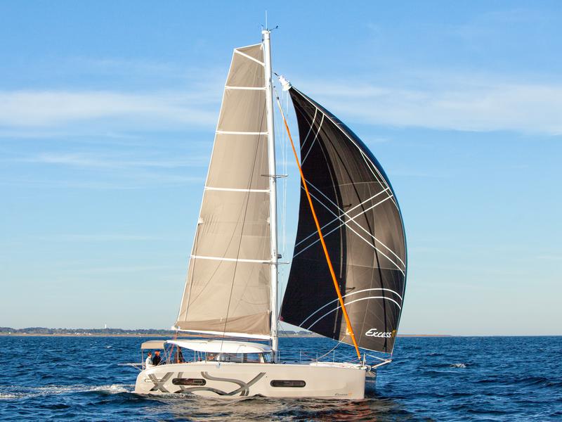 Book yachts online - catamaran - Excess 11 - MOANA IBIZA CREWED - rent