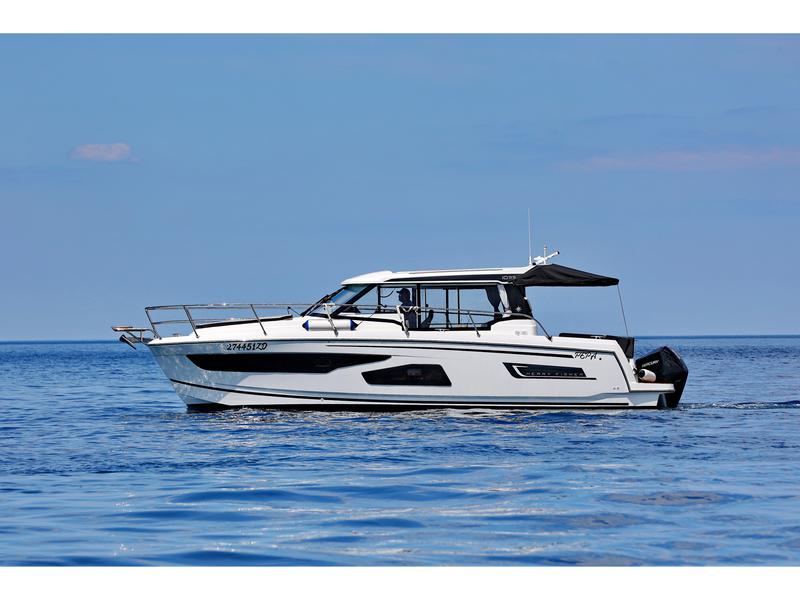 Book yachts online - motorboat - Merry Fisher 1095 - Pepa - rent