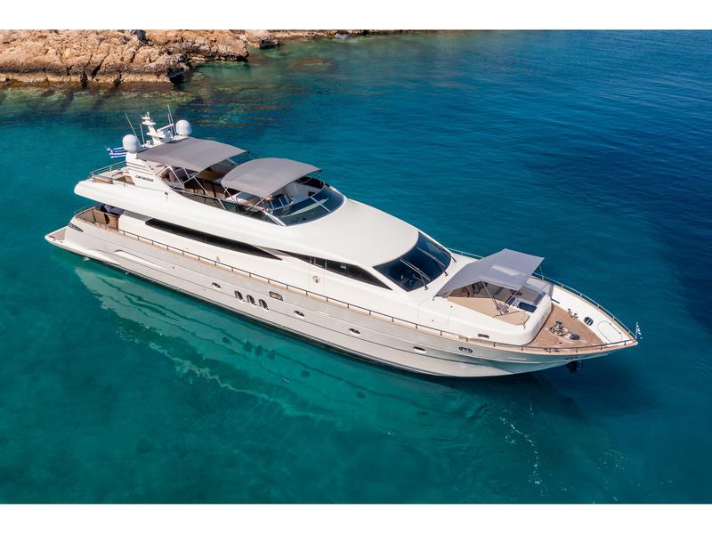 Book yachts online - motorboat - Canados 86 - Miraval - rent