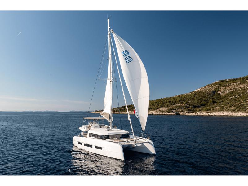 Book yachts online - catamaran - Dufour Catamaran 48 - Sualzo - rent