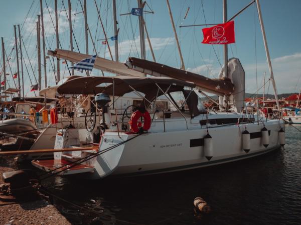 Book yachts online - sailboat - Sun Odyssey 440 - Eleni - rent