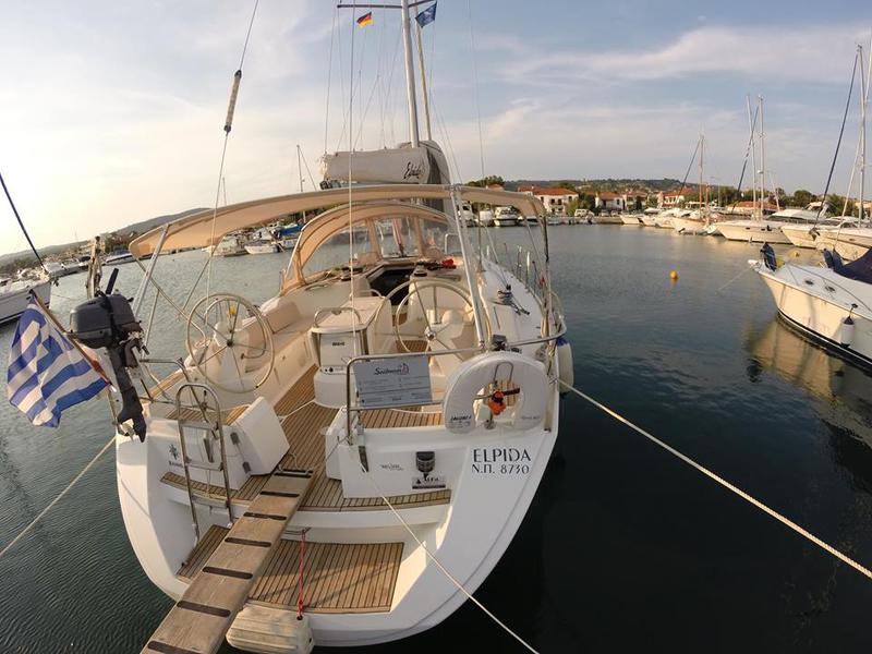 Book yachts online - sailboat - Sun Odyssey 45 - Elpida - rent