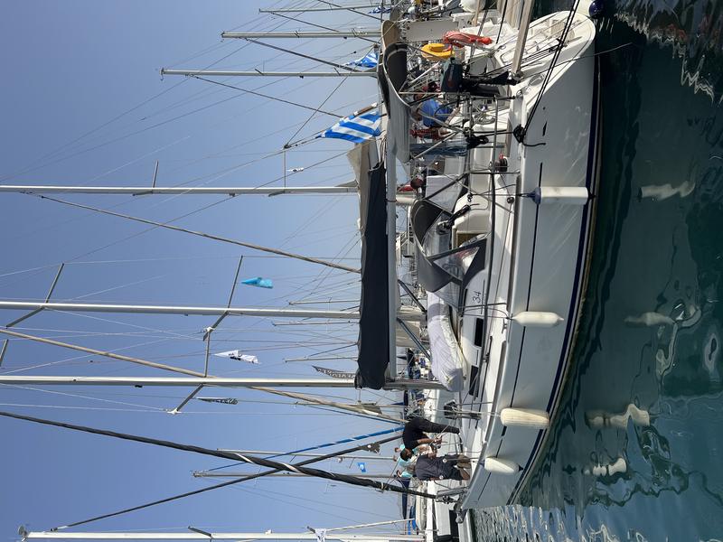 Book yachts online - sailboat - Dufour 34 - Nefeli - rent