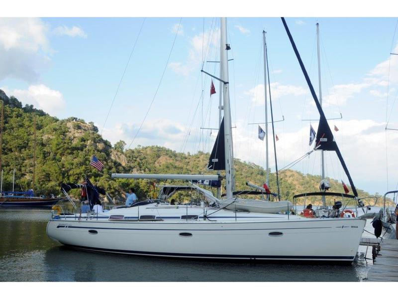 Book yachts online - sailboat - Bavaria 42 Cruiser - Irmak San - rent