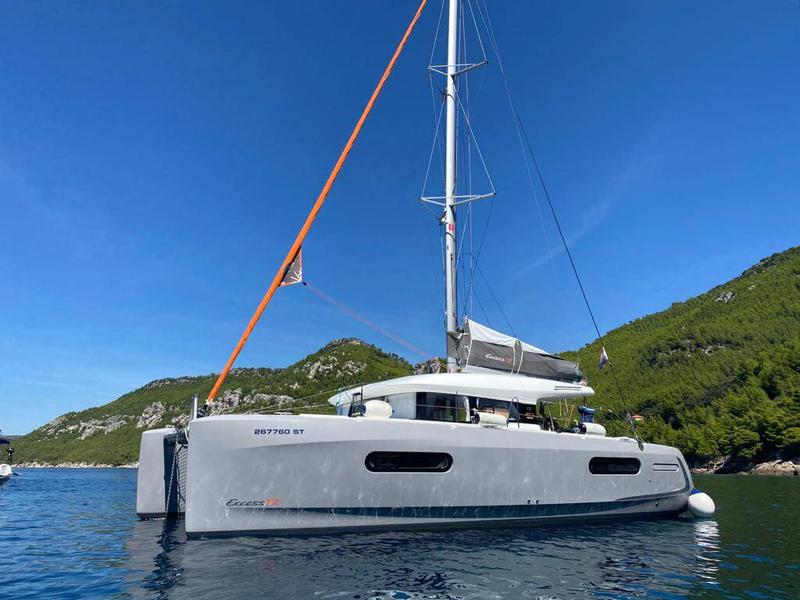Book yachts online - catamaran - Excess 12 - Kiss Me Twice - rent