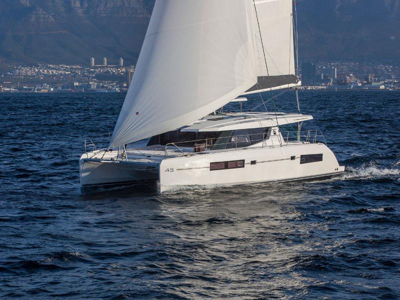 Book yachts online - catamaran - Moorings 4500L/10 -  - rent