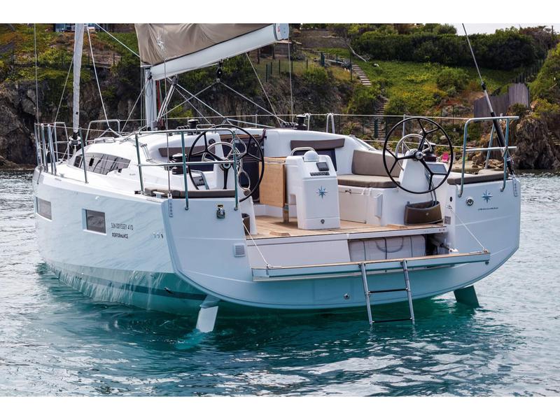 Book yachts online - sailboat - Sun Odyssey 410 - 202703 - rent