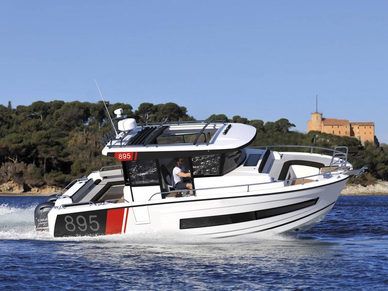 Book yachts online - motorboat - Merry Fisher 895 - Surprise - rent