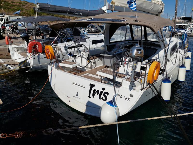 Book yachts online - sailboat - Oceanis 41.1 - IRIS - rent