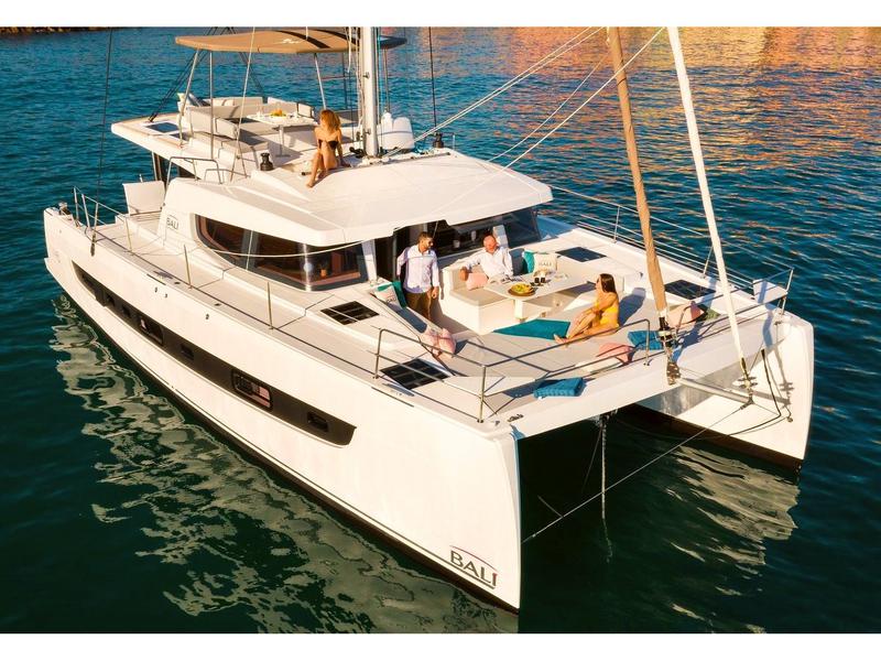 Book yachts online - catamaran - Bali 4.6 - Star Velvet - rent