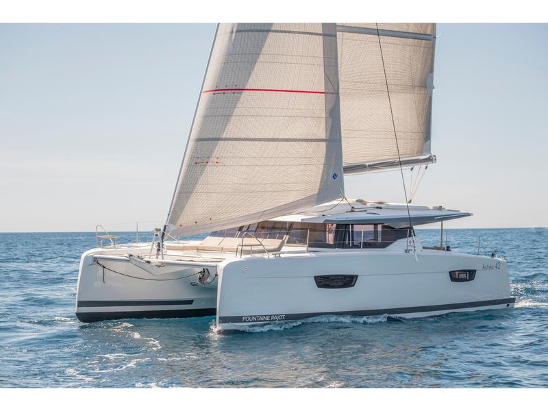 Book yachts online - catamaran - Astréa 42 - 3 cabines - Moana - rent