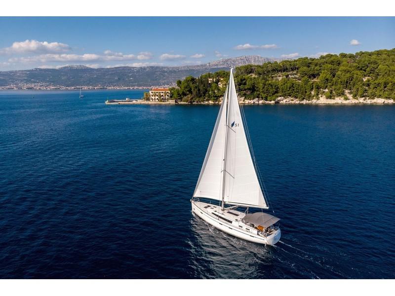 Book yachts online - sailboat - Bavaria 51 Cruiser - 2016 - rent