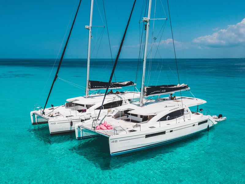 Book yachts online - catamaran - Leopard 48 - Sunday Kinga - rent