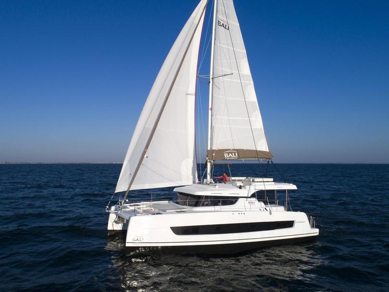 Book yachts online - catamaran - Bali Catspace - Aries - rent