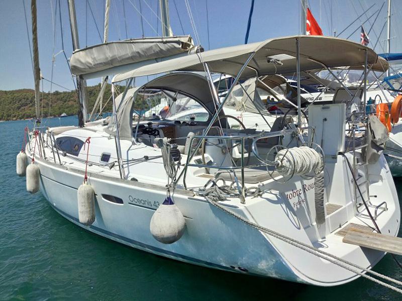 Book yachts online - sailboat - Beneteau 43 - Lilium - rent