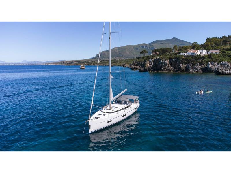 Book yachts online - sailboat - Bavaria C50 - CALIPSO - rent