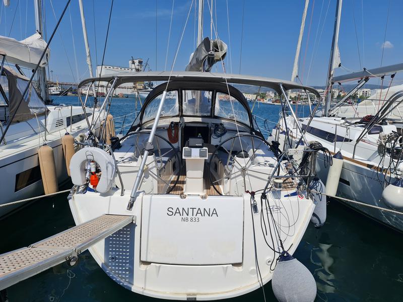 Book yachts online - sailboat - Bavaria 40 Cruiser - Santana  - rent