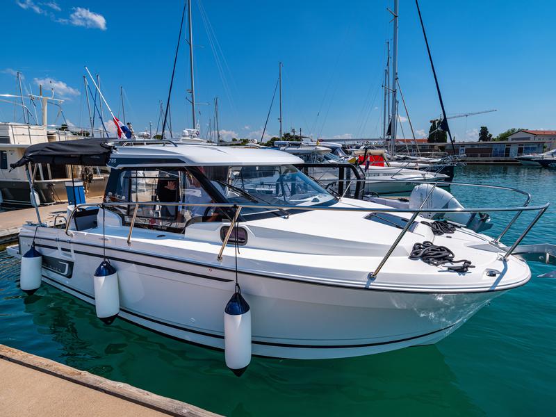 Book yachts online - motorboat - Merry Fisher 795 - KlaPa - rent