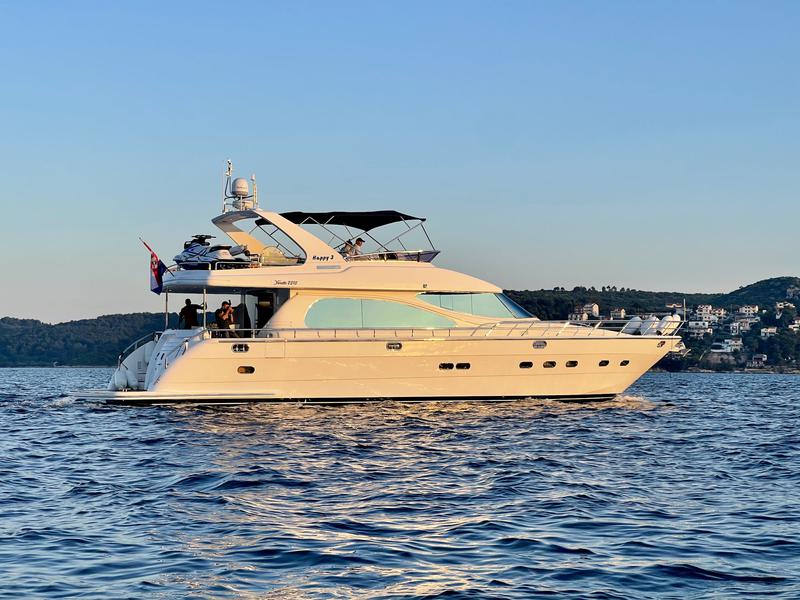 Book yachts online - motorboat - Yaretti 2210 - Happy 3 - rent