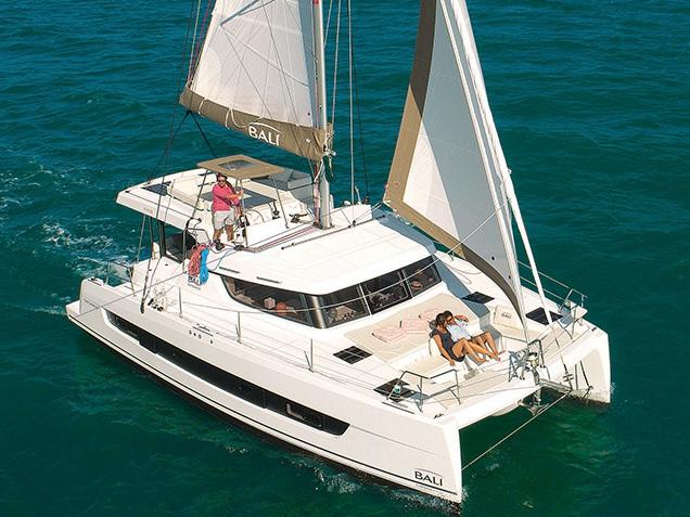 Book yachts online - catamaran - Bali Catspace - Capriccioli - rent