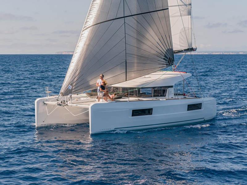 Book yachts online - catamaran - Lagoon 40 - NEW 2023! - rent