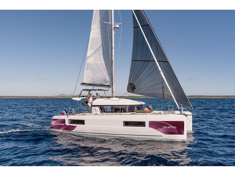 Book yachts online - catamaran - Lagoon 40 - Shima - rent