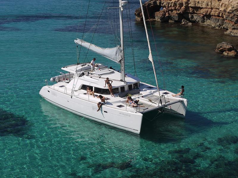 Book yachts online - catamaran - Lagoon 440 - Atlantis - rent