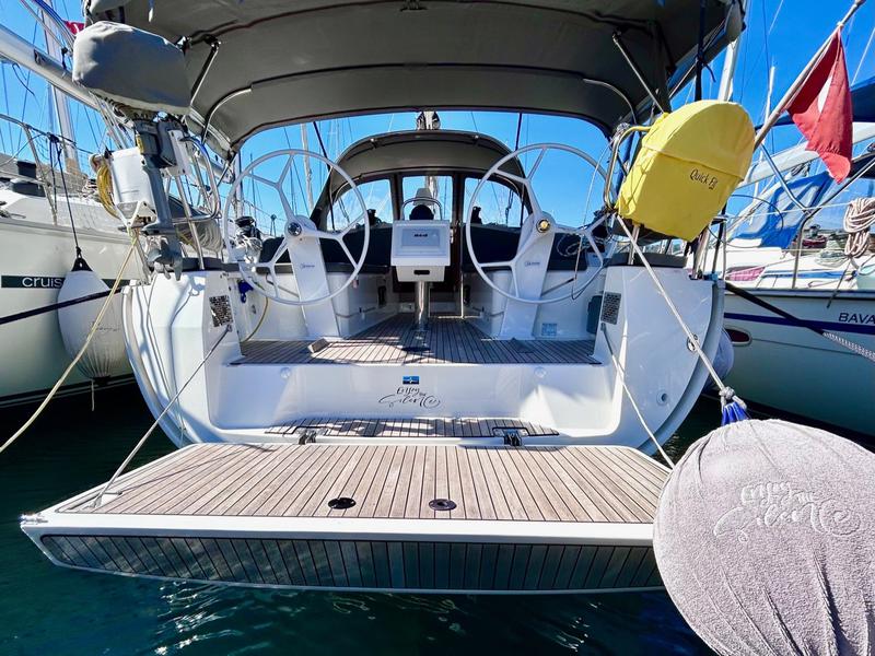 Book yachts online - sailboat - Bavaria Cruiser 37 - Enjoy The Silence - rent