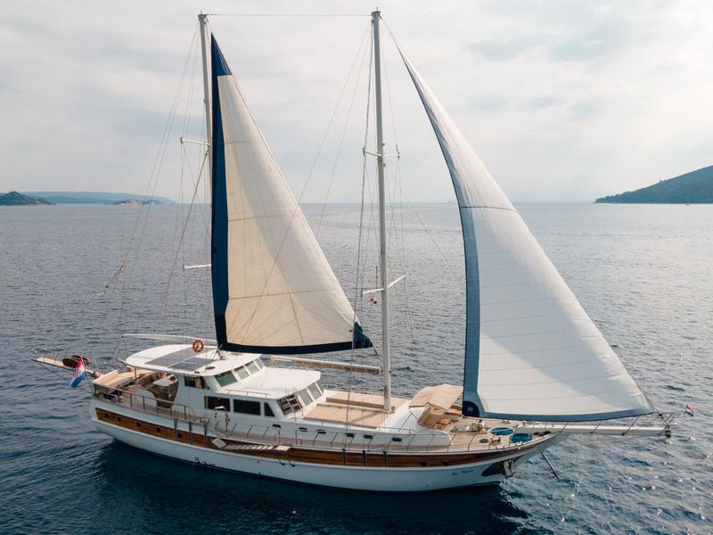 Book yachts online - other - Gulet - Sea Breeze - rent