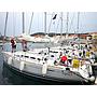 Book yachts online - sailboat - First 35 - Aquarius - rent
