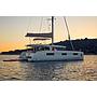 Book yachts online - catamaran - Lagoon 46 NEW - Luna - rent